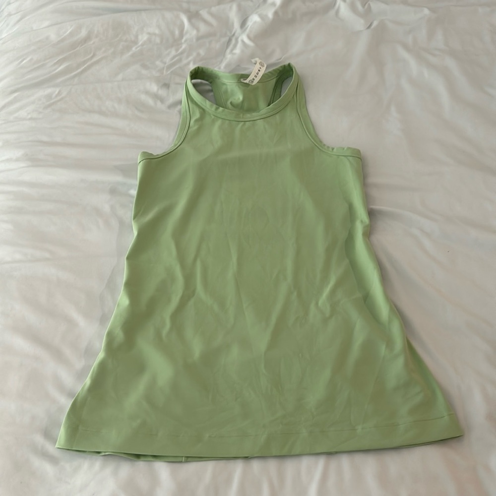 Lululemon tank top